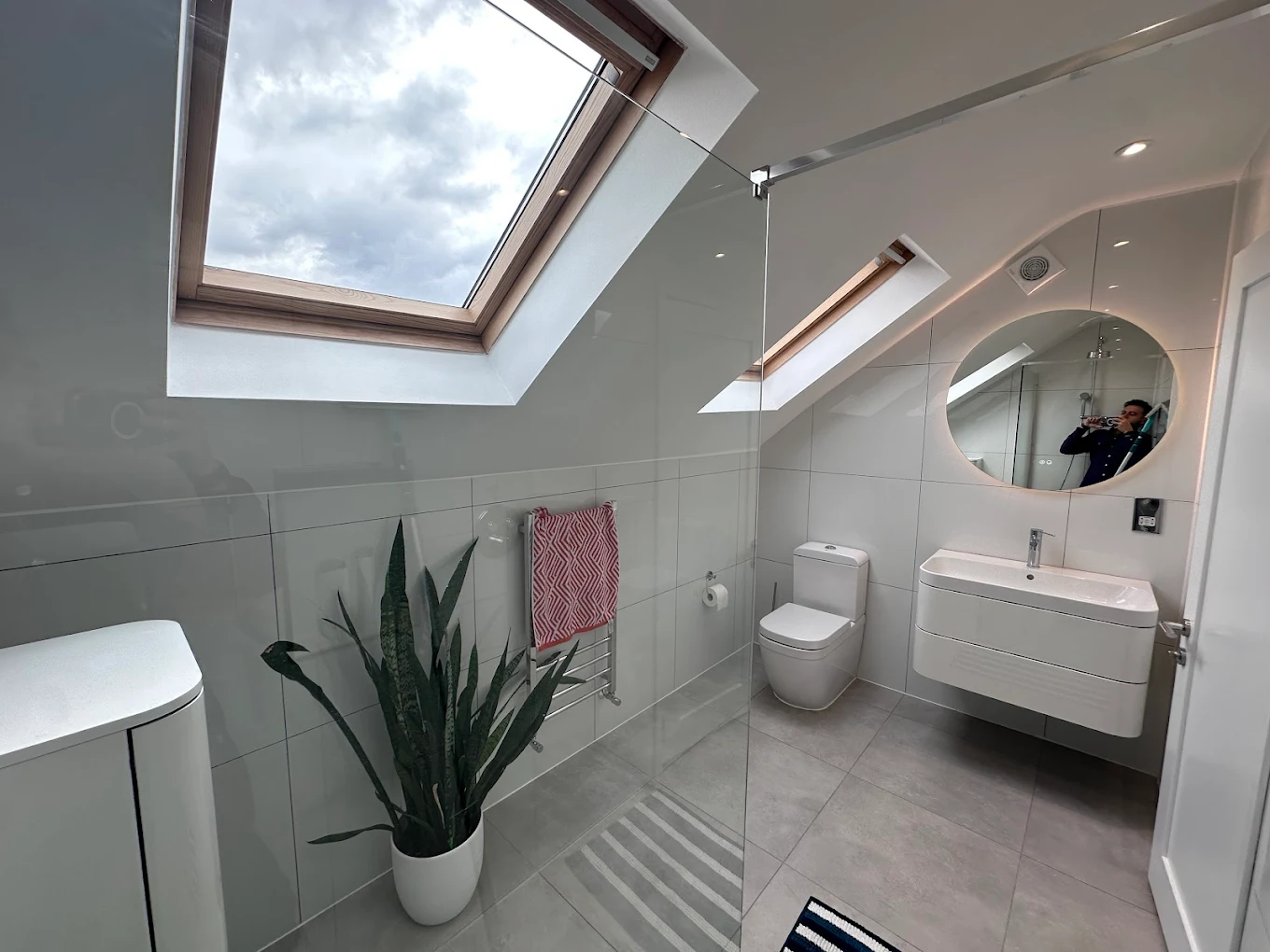 Modern London home extension with bifold doors opening to garden